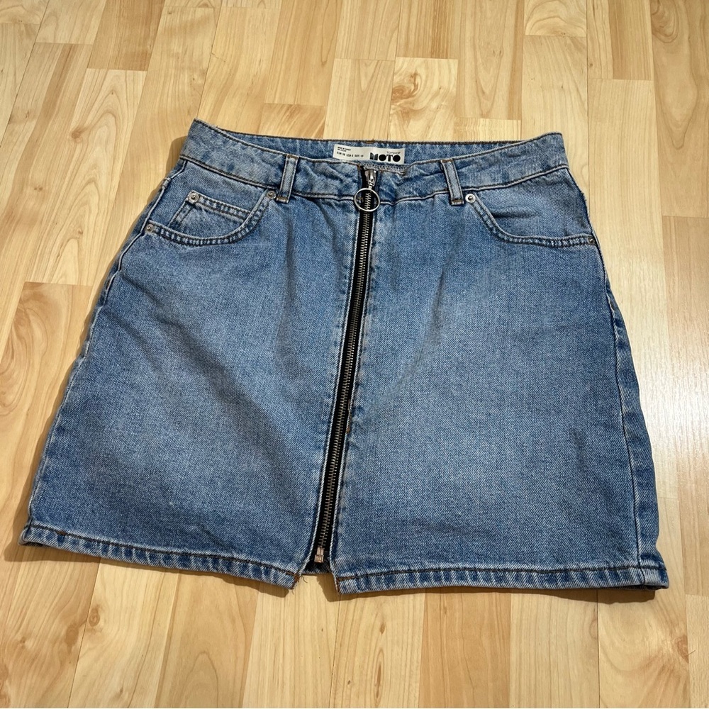 Topshop Moto Full zip-front denim mini skirt Lifht Wash Size 6
